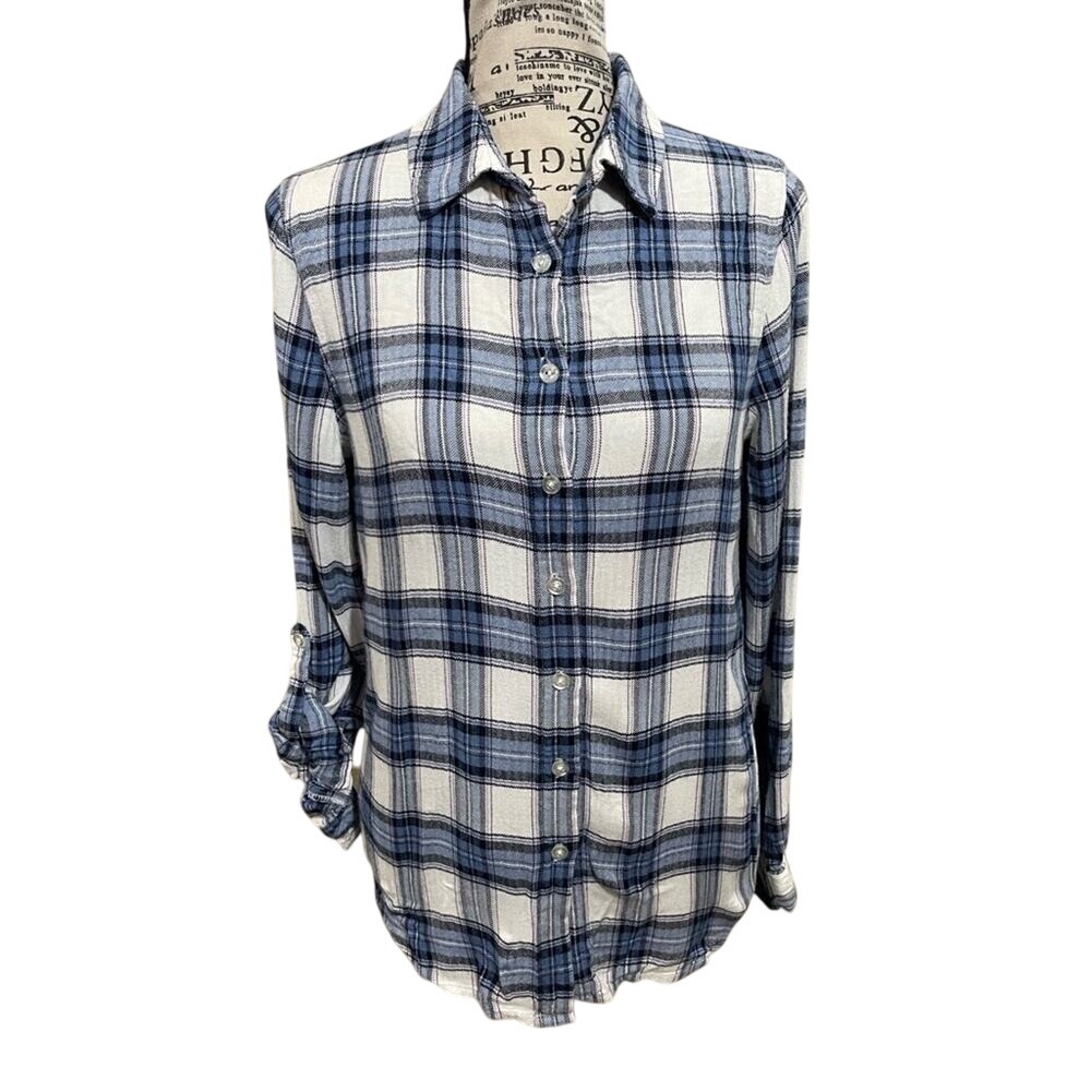 Romeo and‎ Juliet Couture plaid button down shirt sz M